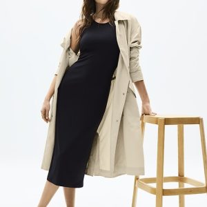 Luna Trench
