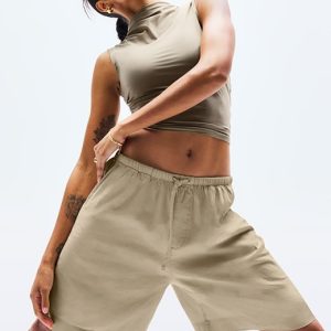 Paradise Mid Rise 8" Bermuda Short