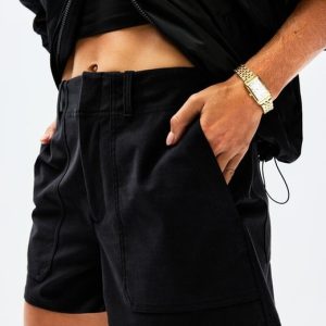 Skyline High Rise Tailored 4" Short