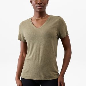 Getaway Linen Blend V-Neck Tee