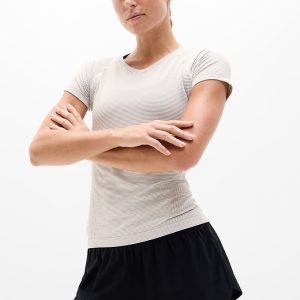 Momentum Seamless Tee