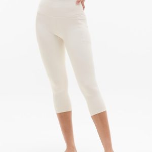 Salutation Stash High Rise Capri Legging