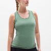 Momentum Seamless Tank