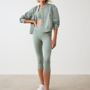 Transcend High Rise Capri
